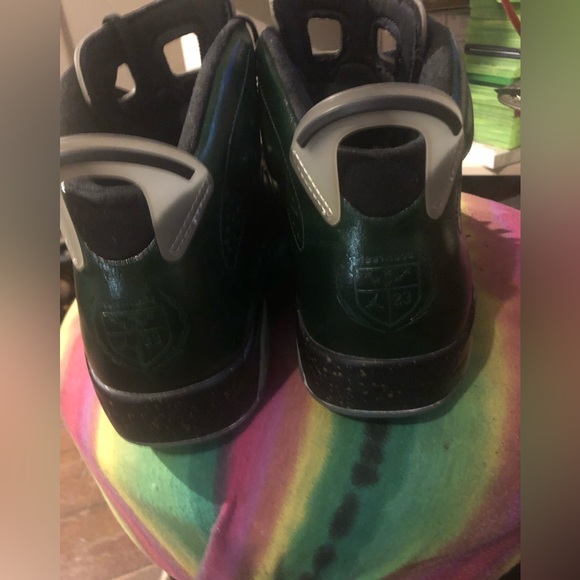 Nike Air Jordans 6 Retro Champagne Bottle sneakers - Picture 5 of 5